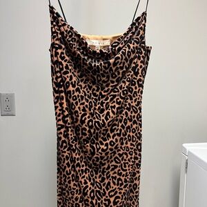 Chic Leopard Print Mini Dress